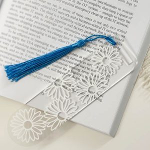 Daisy Flower Bookmark